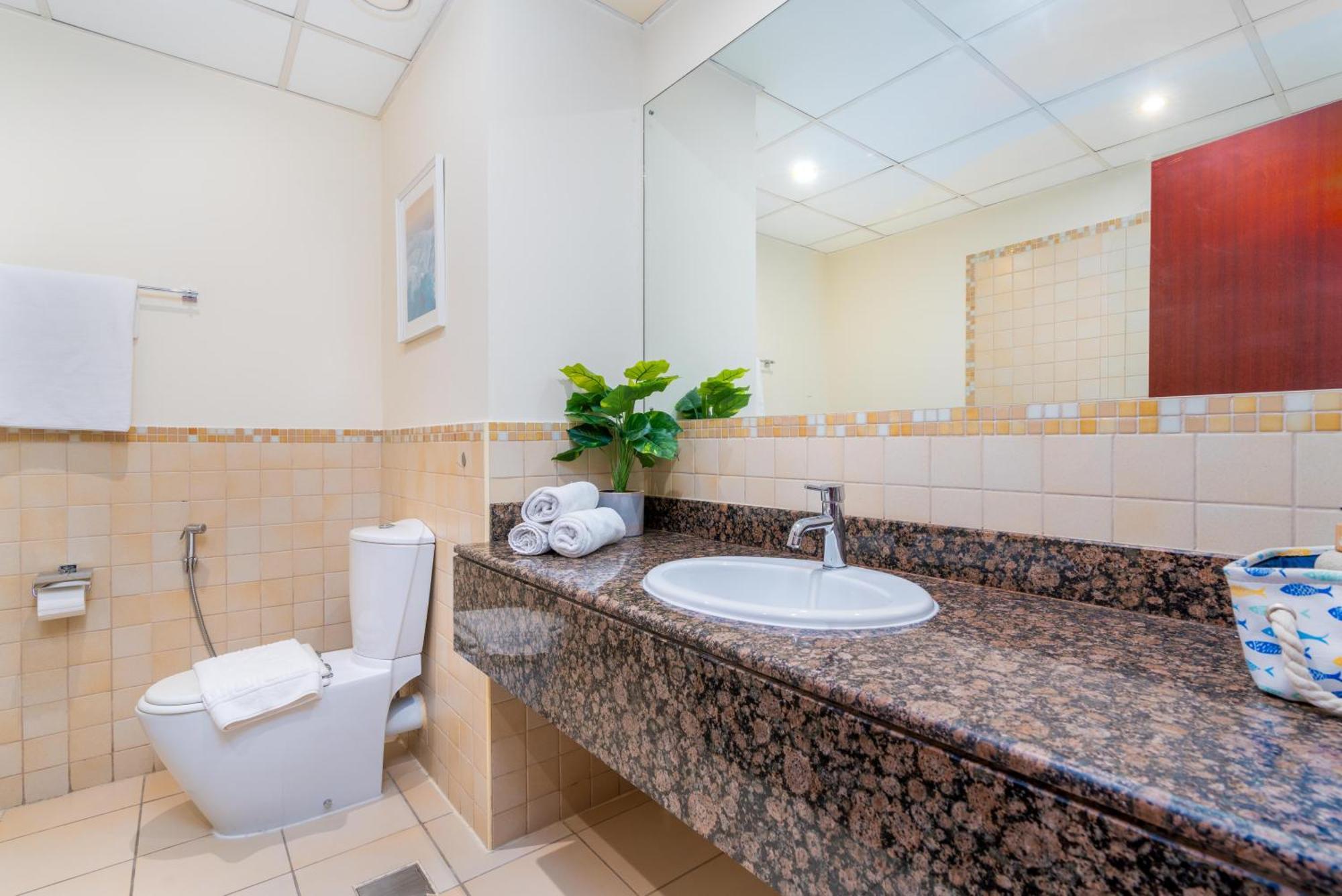 7 Beds / Jbr / Sea, Jbr And Ain Views / 3 Min Walk From Jbr / Large Groups And Families / Ideal Vacation Location Appartement